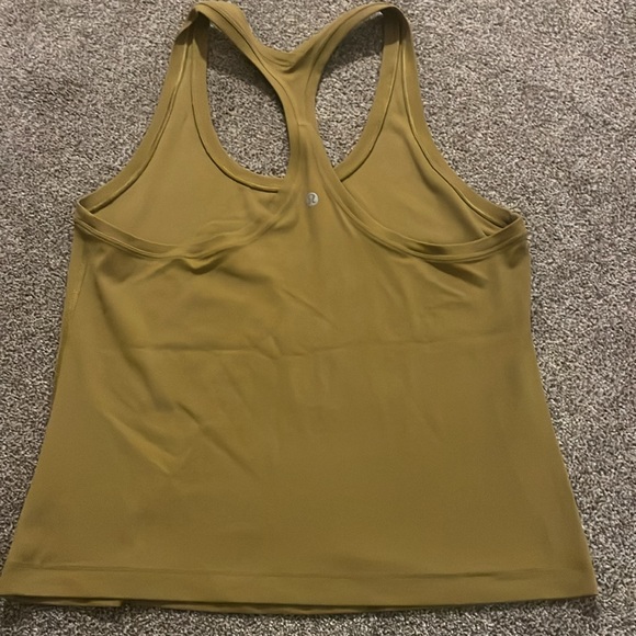 Lululemon Cool Racerback Tank Top Shorter Length sz M - Picture 3 of 4